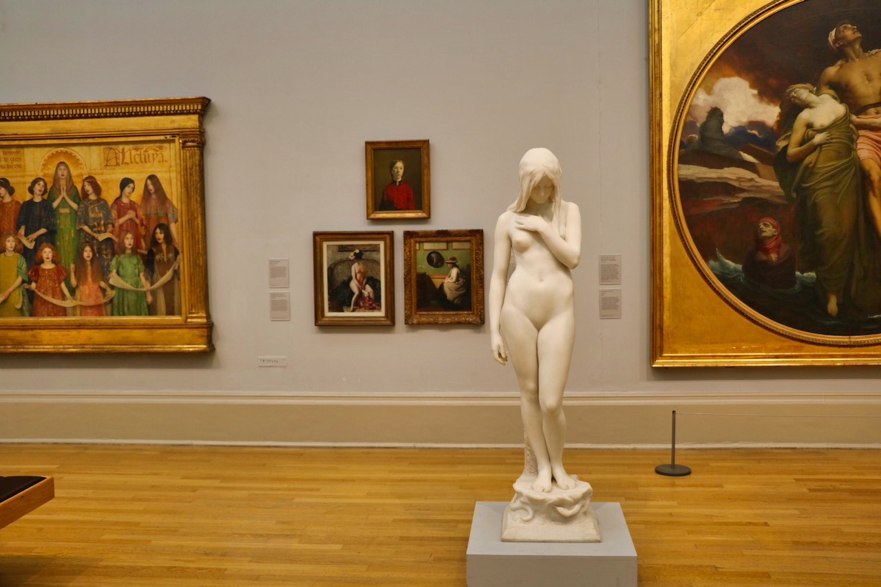 Alabaster nude female